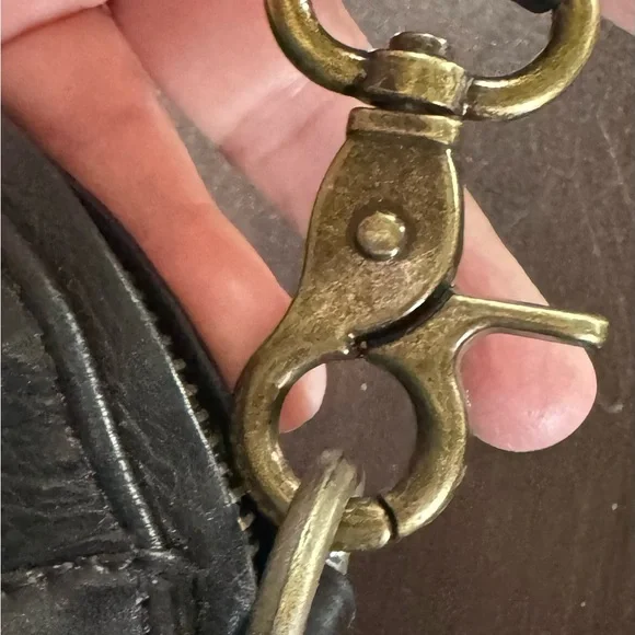 Wanderers Travel Co Beatrice Crossbody Black Leather - Picture 7 of 12